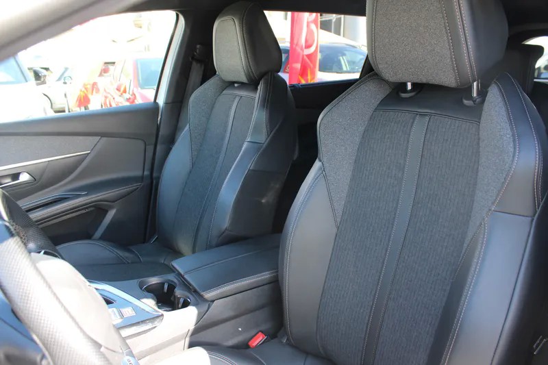 peugeot-5008-2019-diesel-1499cc