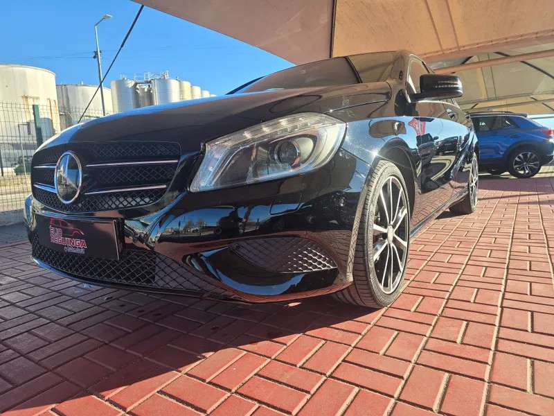 mercedes-benz-180-2014-diesel-1461cc