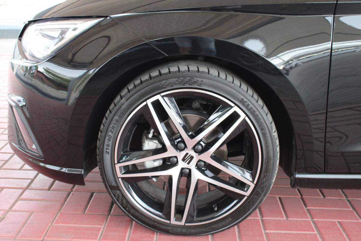seat-ibiza-2023-gasolina-999cc