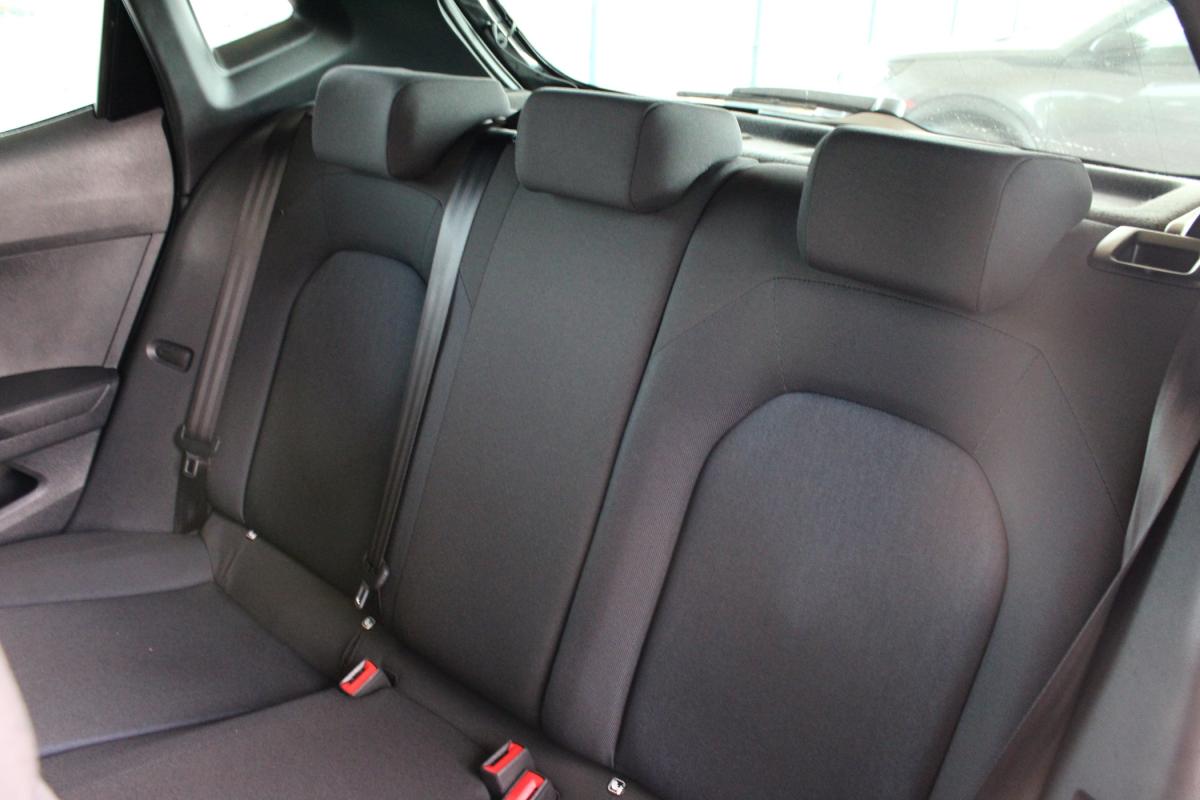 seat-ibiza-2023-gasolina-999cc