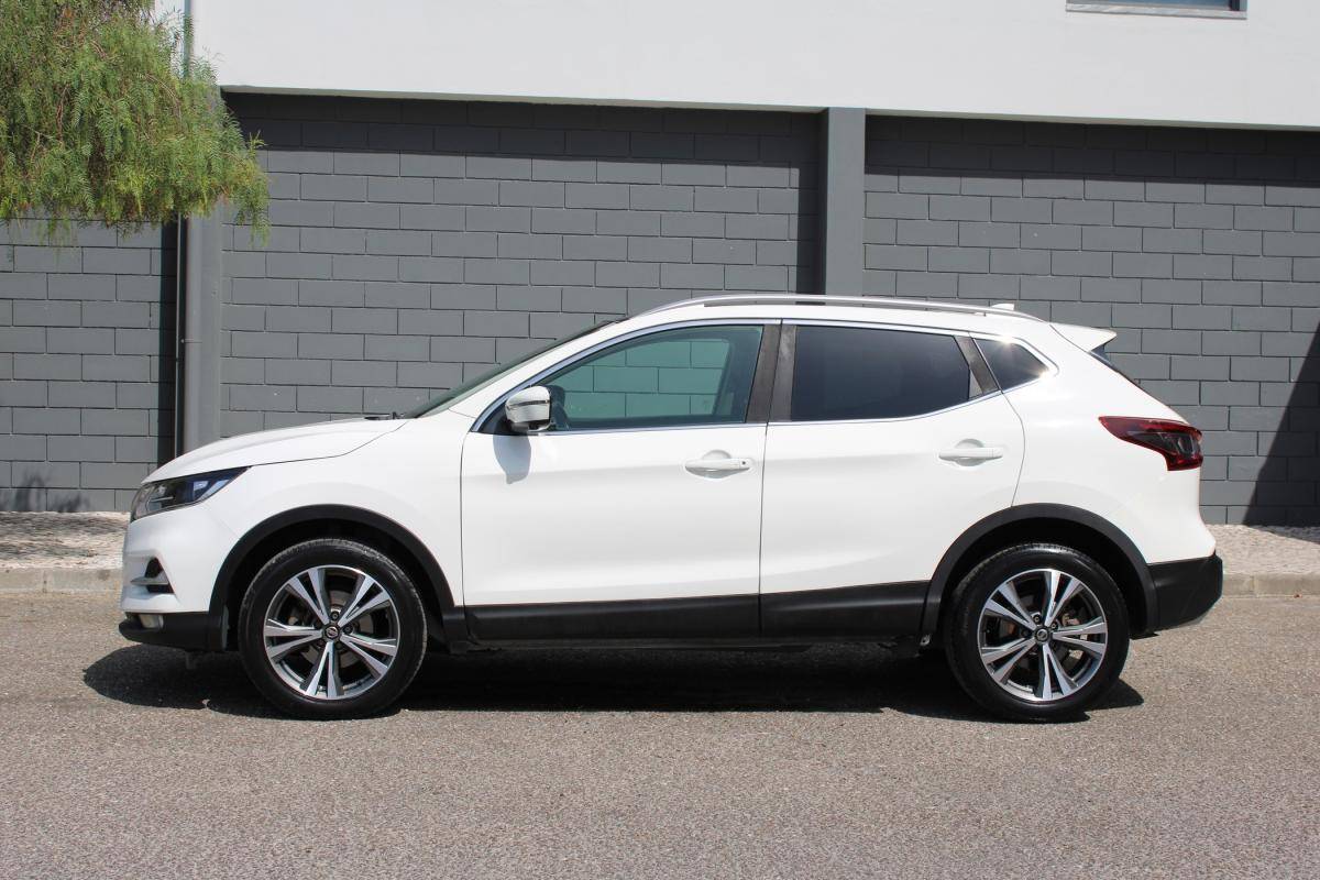 nissan-qashqai-2021-diesel-1461cc