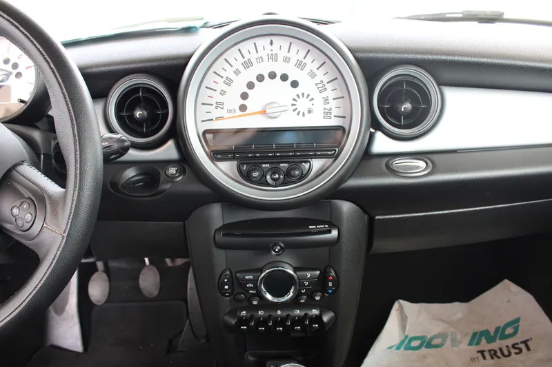 mini-cooper-2014-diesel-1598cc