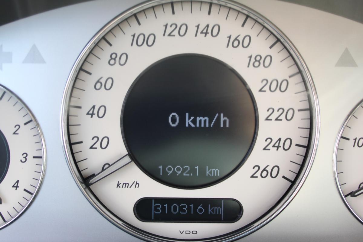 mercedes-benz-classe-e-2002-diesel-3222cc