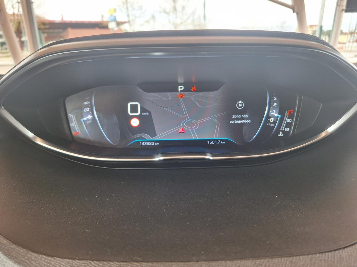 peugeot-3008-2019-diesel-1499cc