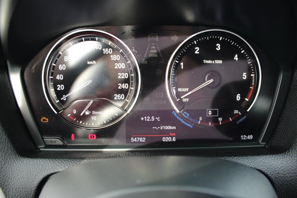 bmw-serie-1-2019-diesel-1496cc