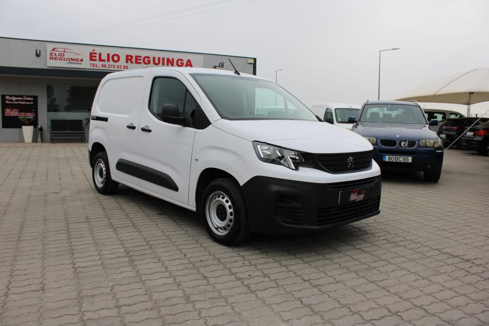 peugeot-partner-2023-diesel-1499cc