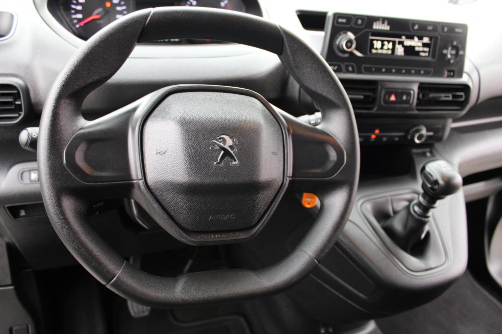 peugeot-partner-2023-diesel-1499cc
