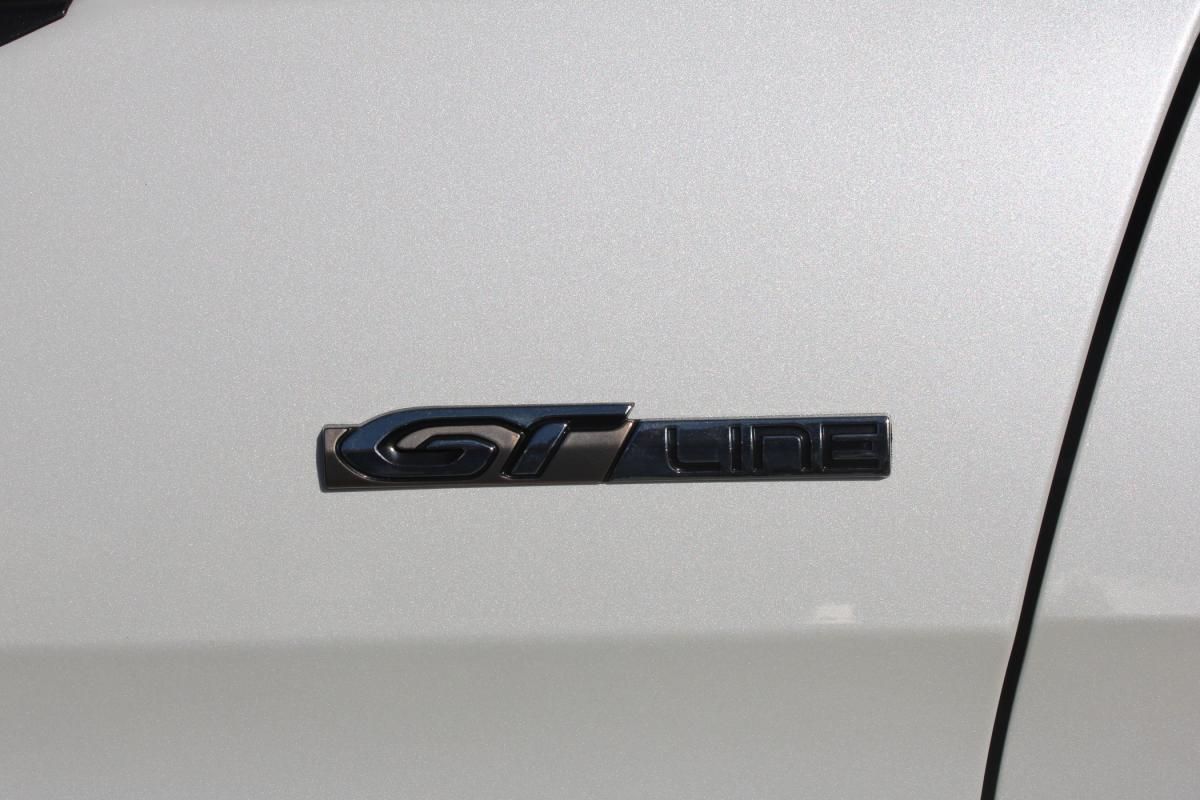 peugeot-5008-2019-diesel-1499cc