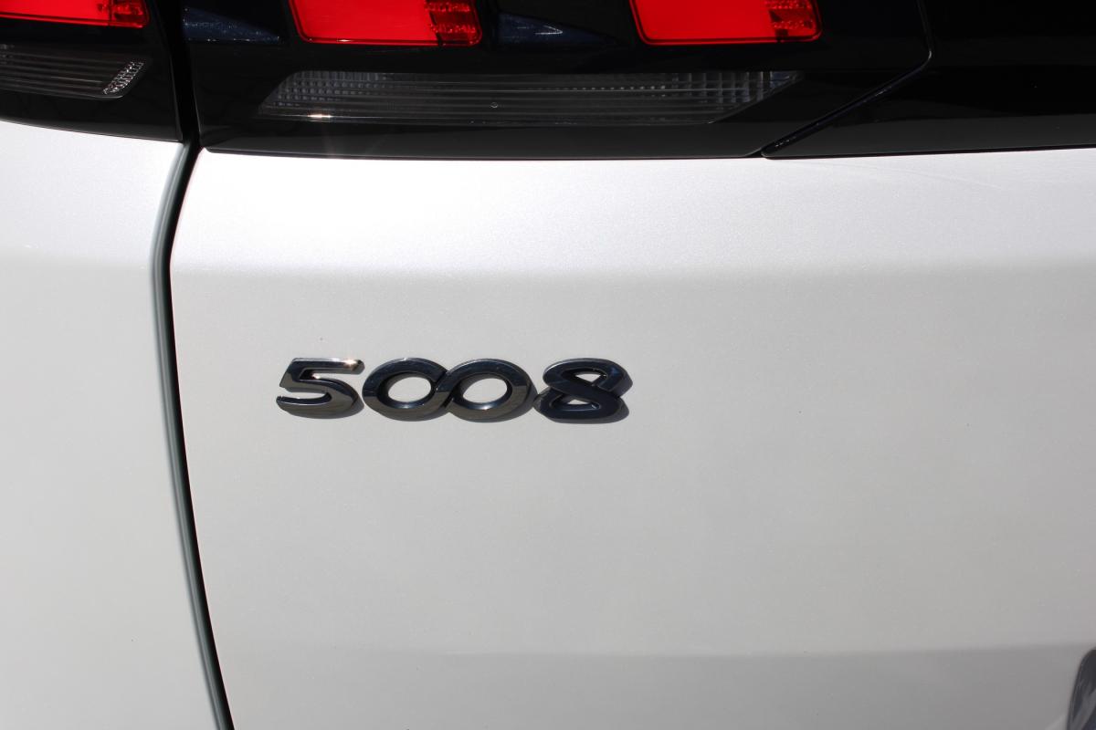 peugeot-5008-2019-diesel-1499cc