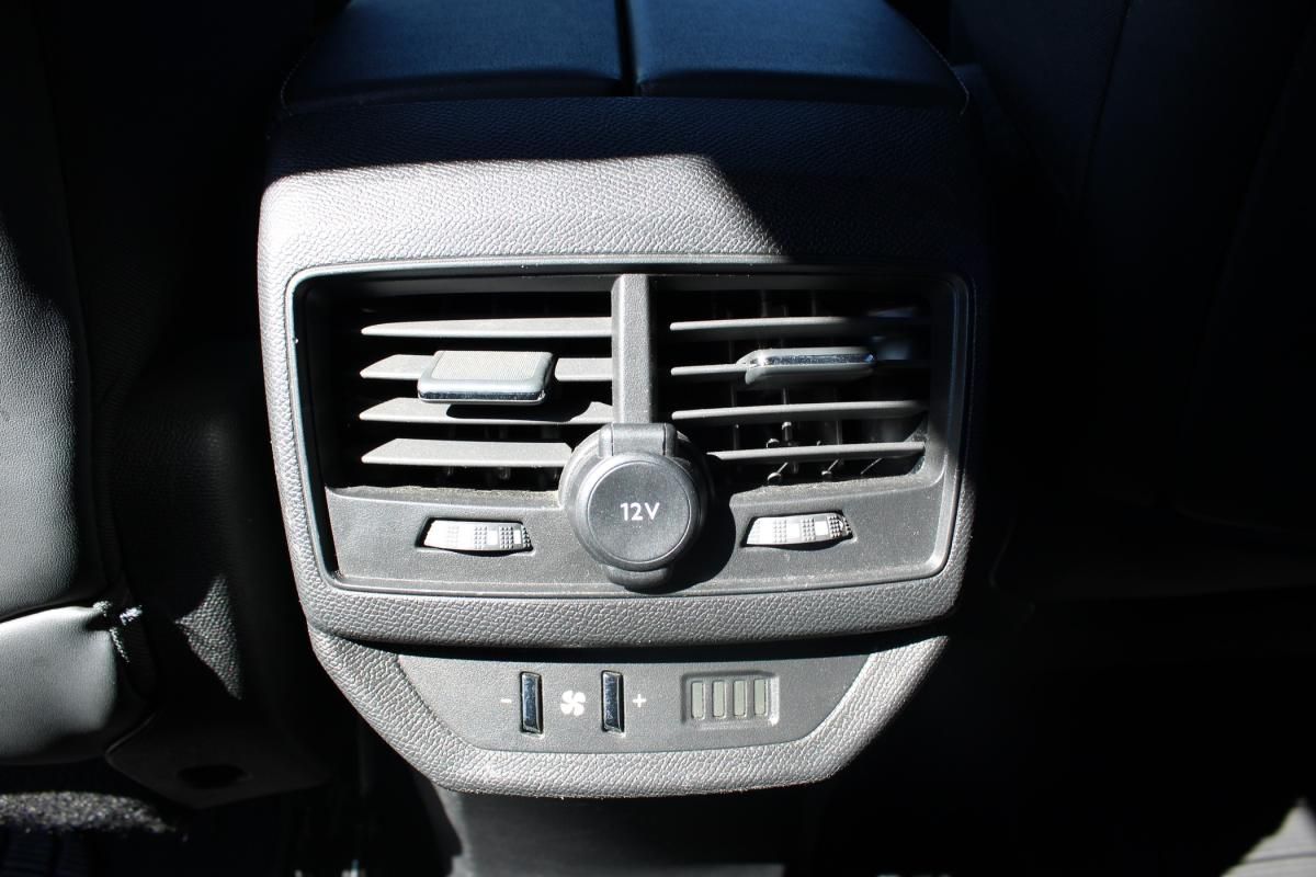 peugeot-5008-2019-diesel-1499cc