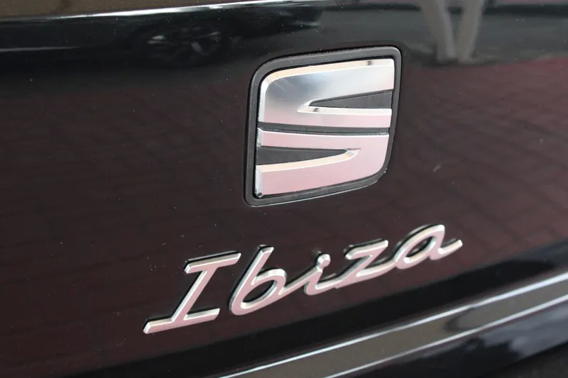 seat-ibiza-2023-gasolina-999cc