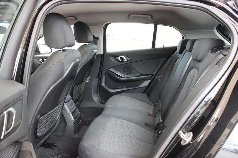 bmw-serie-1-2021-diesel-1496cc