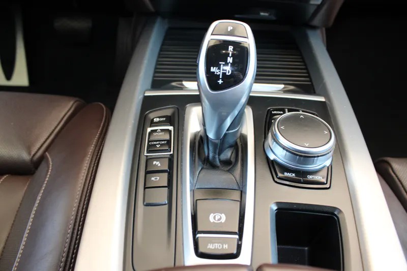 bmw-x5-2018-diesel-1995cc