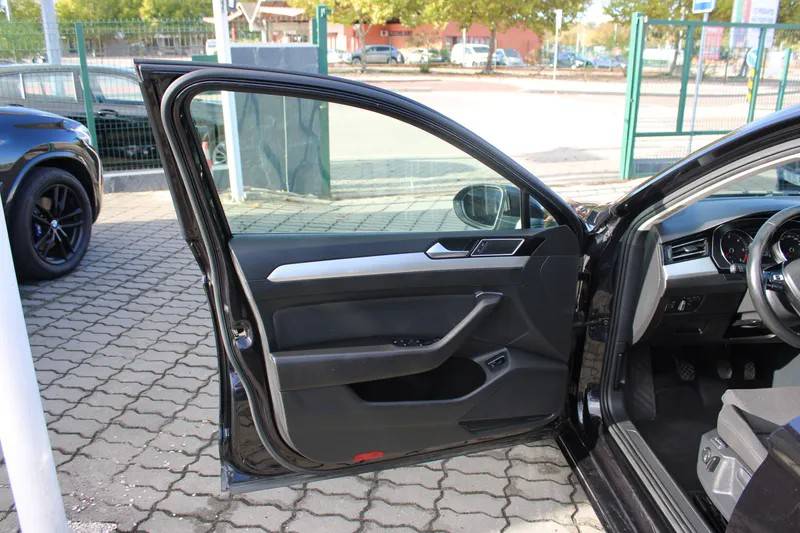 volkswagen-passat-variant-2015-diesel-1968cc
