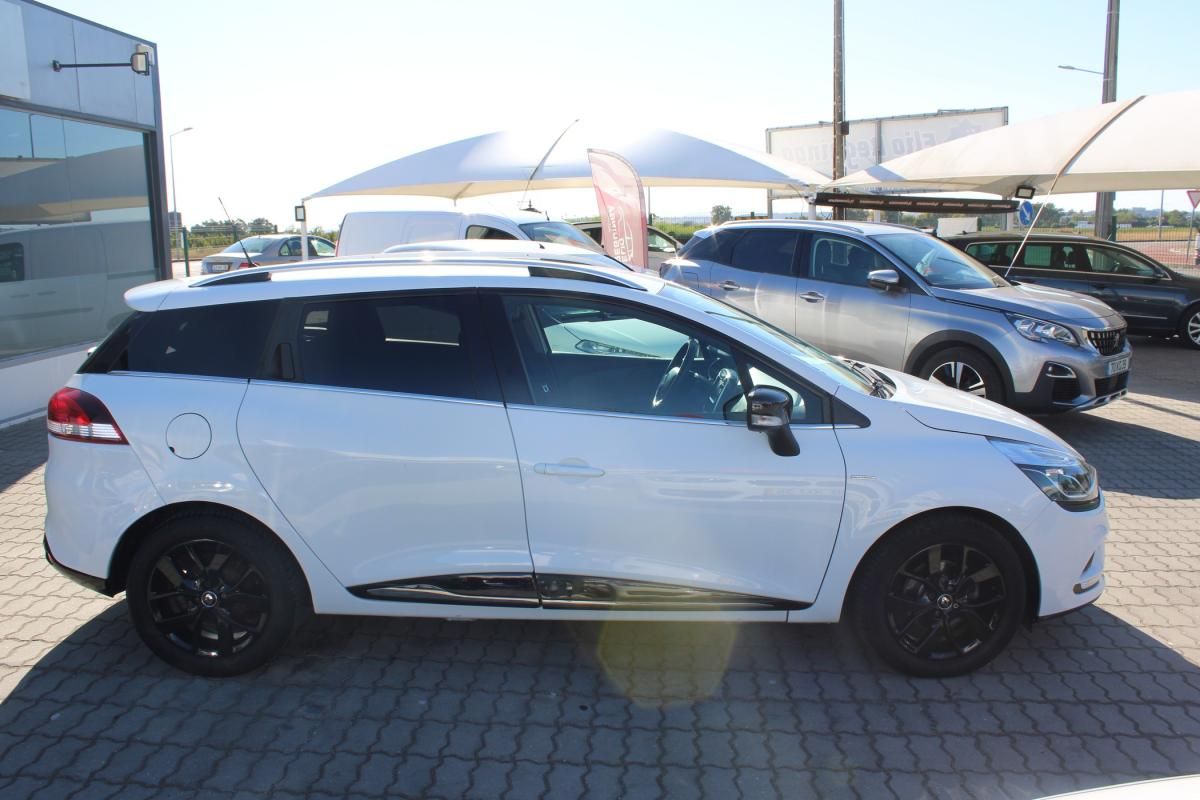 renault-clio-sport-tourer-2019-diesel-1461cc