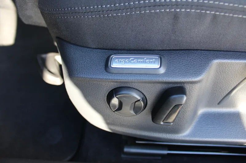 volkswagen-passat-variant-2015-diesel-1968cc