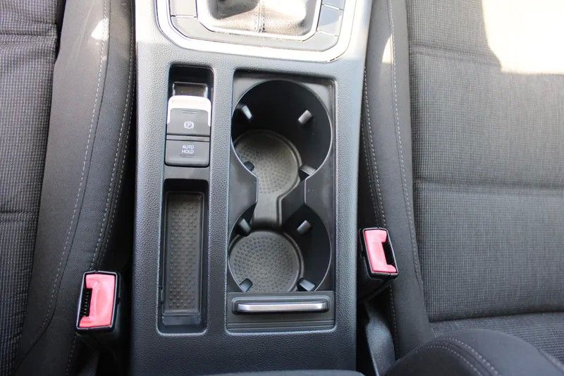 volkswagen-passat-variant-2015-diesel-1968cc
