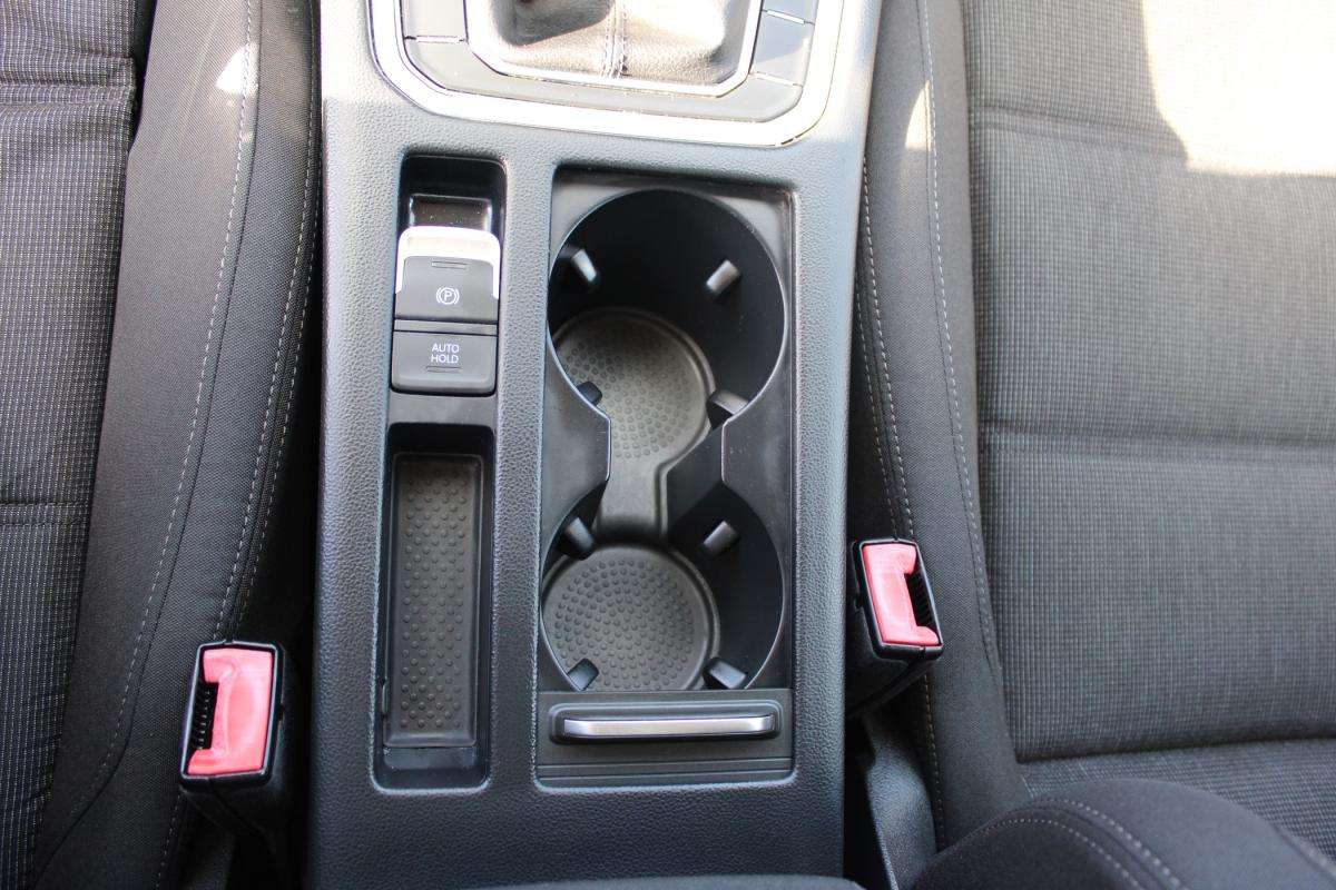 volkswagen-passat-variant-2015-diesel-1968cc