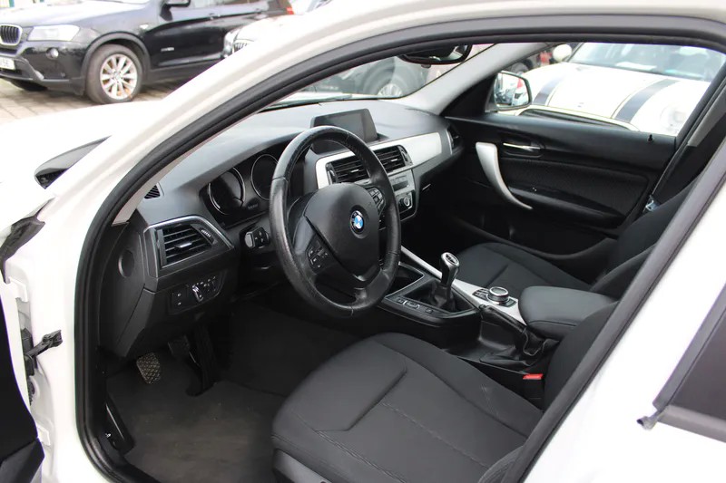 bmw-serie-1-2019-diesel-1496cc