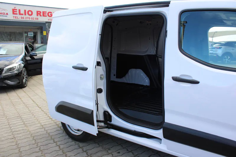 opel-combo-2024-diesel-1499cc