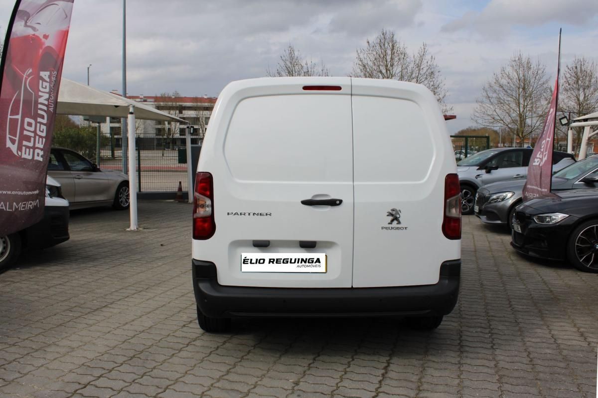 peugeot-partner-2020-diesel-1499cc