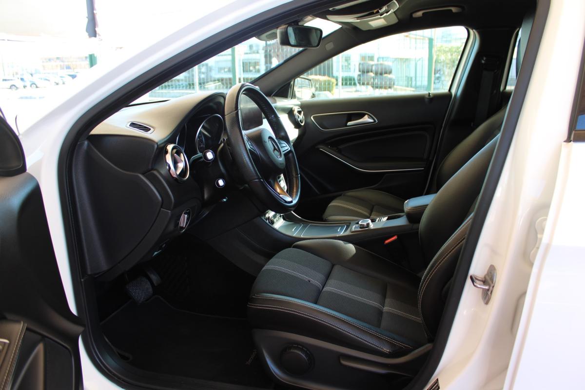 mercedes-benz-gla-2018-diesel-2143cc