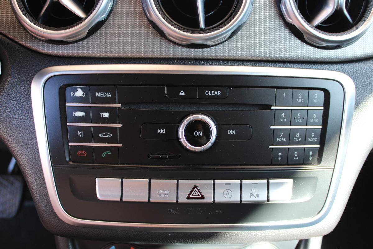 mercedes-benz-gla-2018-diesel-2143cc
