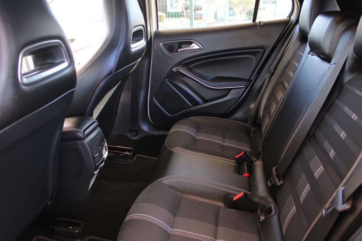mercedes-benz-gla-2018-diesel-2143cc