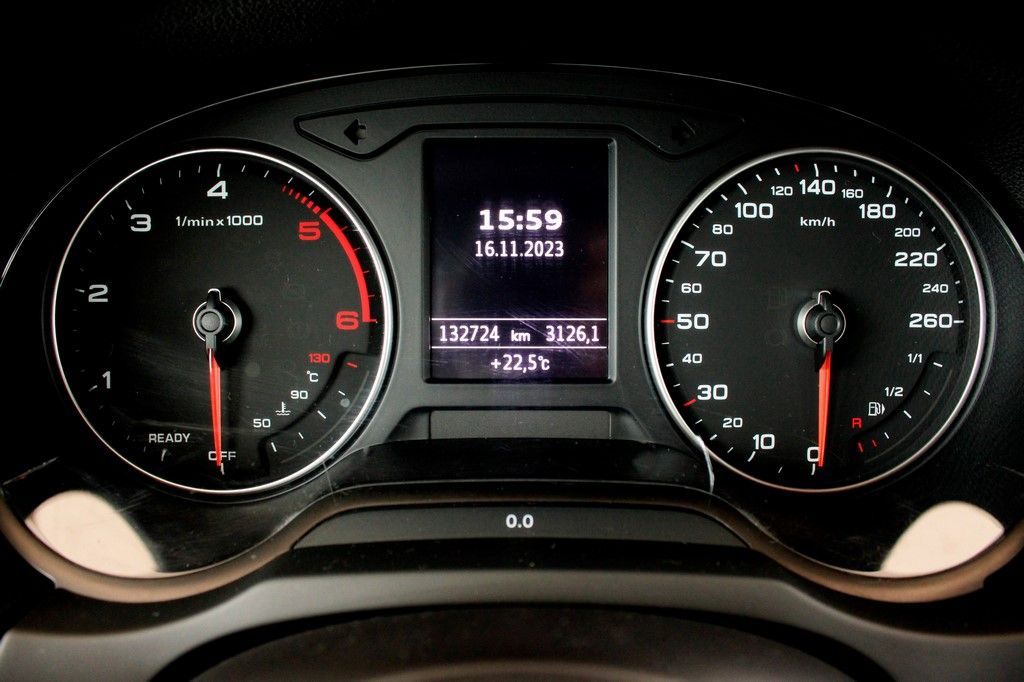 audi-a3-sportback-2018-diesel-1598cc