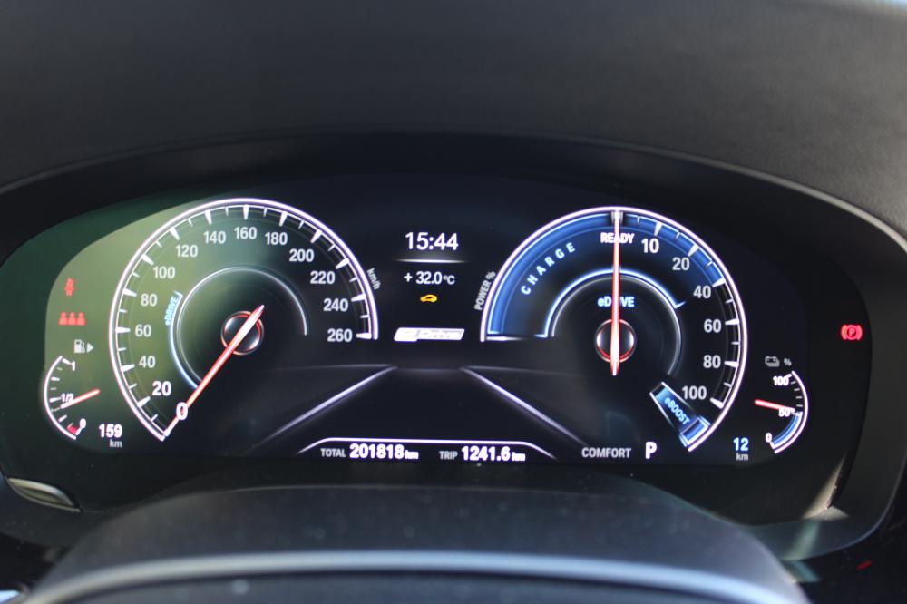 bmw-serie-5-2018-hibrido-a-gasolina-1998cc
