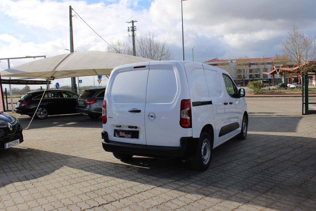 opel-combo-2024-diesel-1499cc
