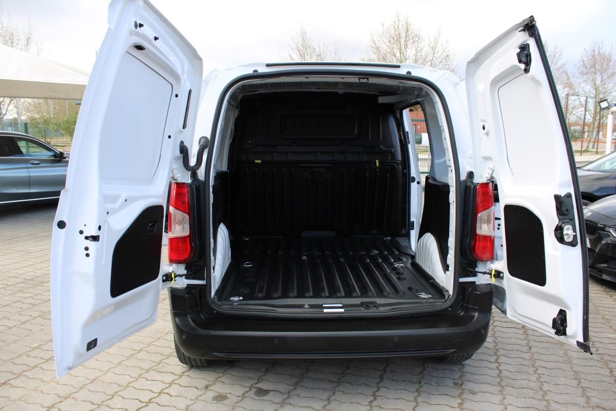 opel-combo-2024-diesel-1499cc