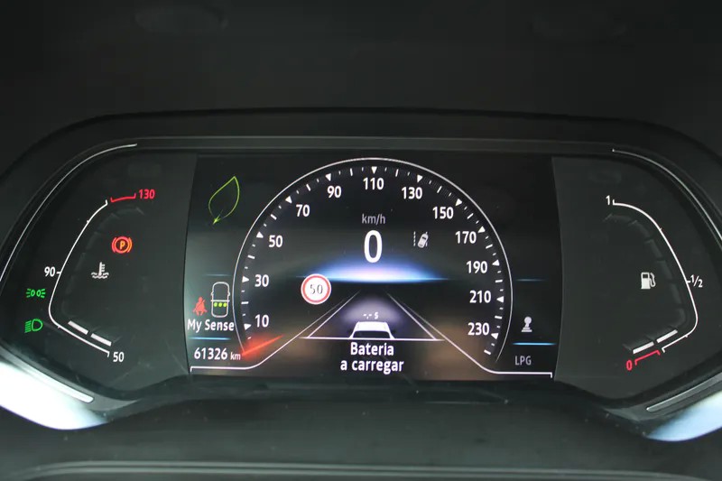 renault-captur-2023-gpl-999cc