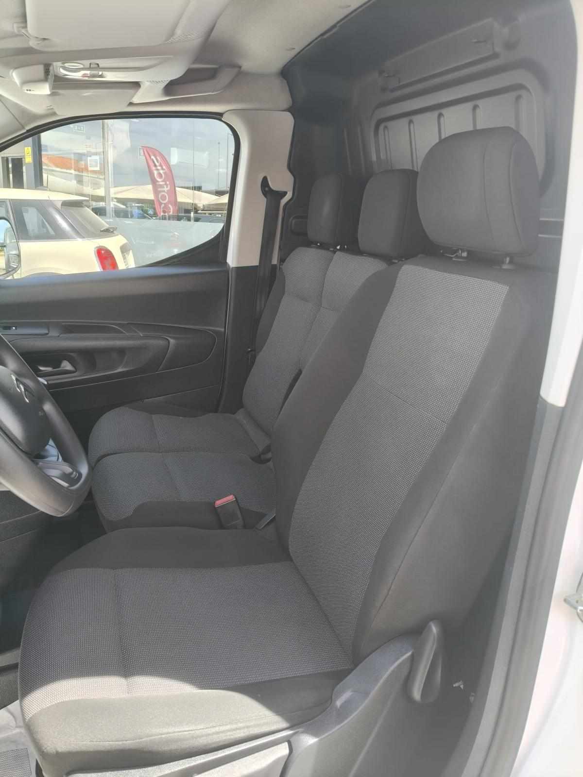 citroen-berlingo-2022-diesel-1499cc