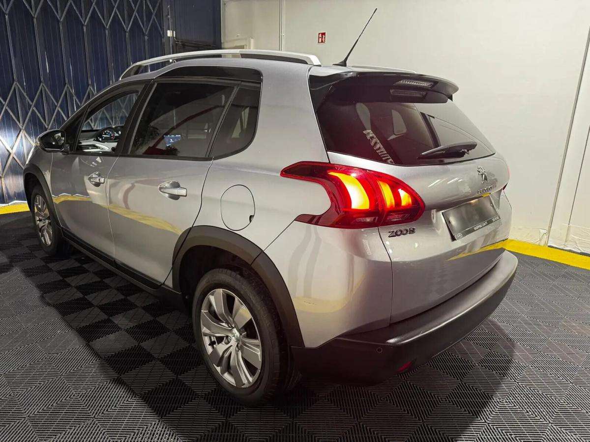 peugeot-2008-2019-gasolina-1199cc