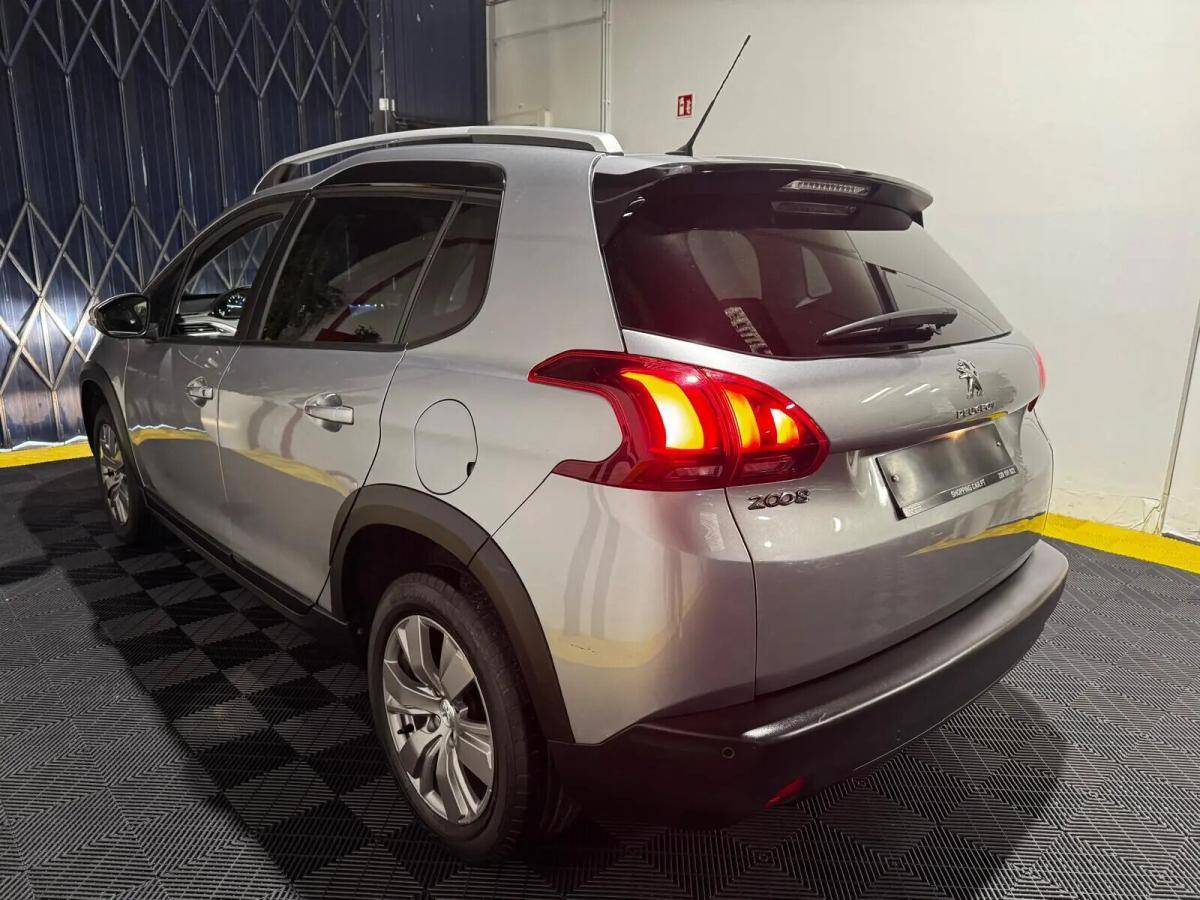 peugeot-2008-2019-gasolina-1199cc