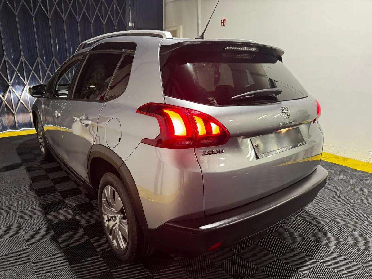 peugeot-2008-2019-gasolina-1199cc