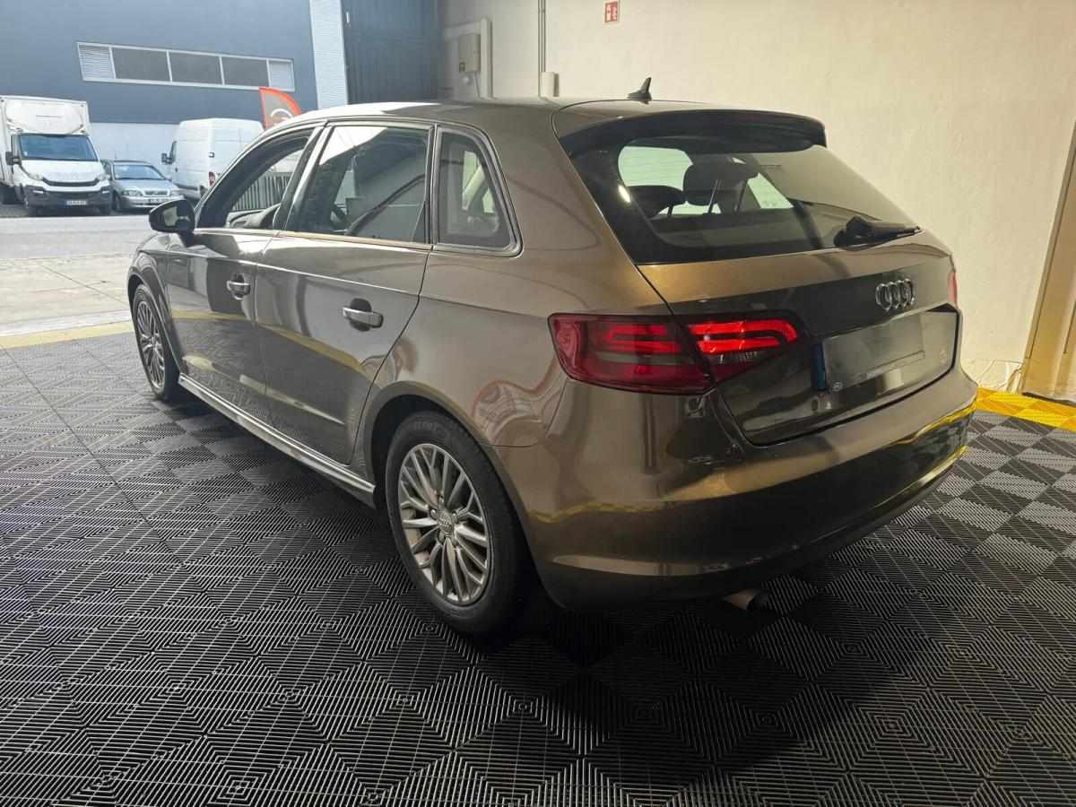 audi-a3-2015-diesel-1598cc
