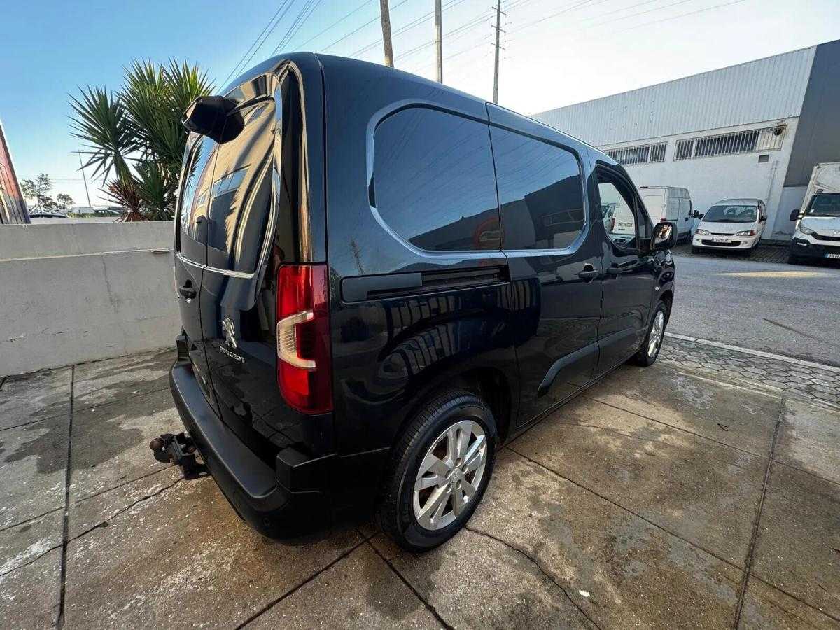 peugeot-partner-2019-diesel-1560cc
