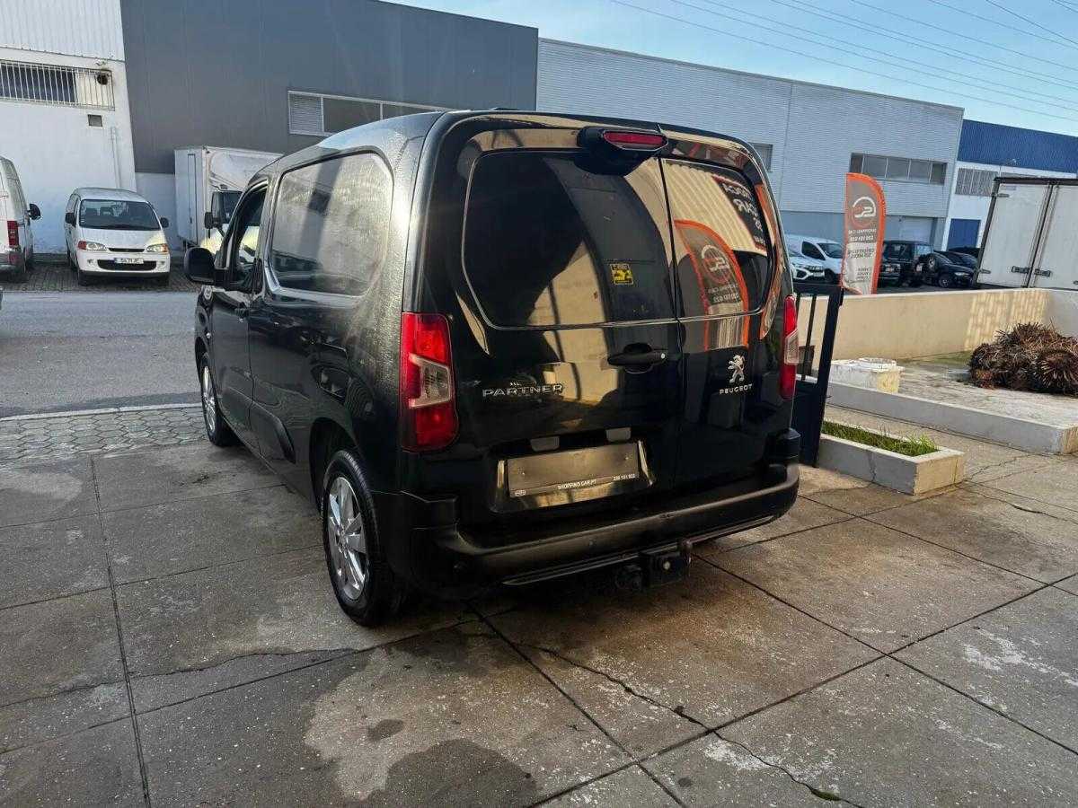peugeot-partner-2019-diesel-1560cc