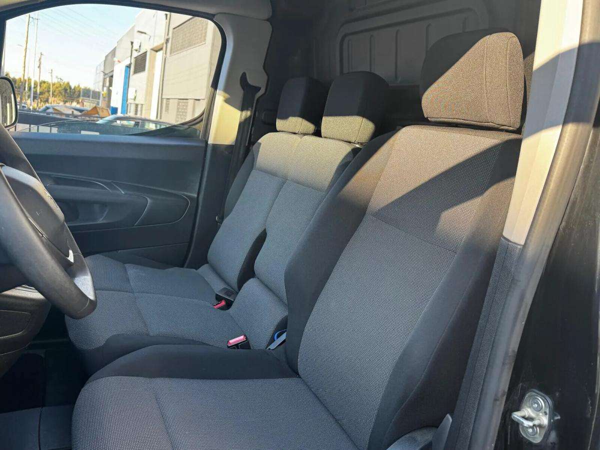 peugeot-partner-2019-diesel-1560cc