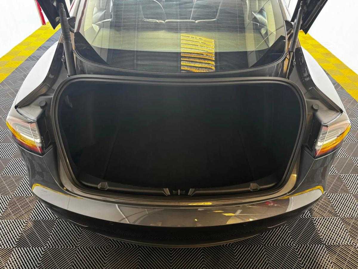 tesla-model-3-2021-eletrico-0cc