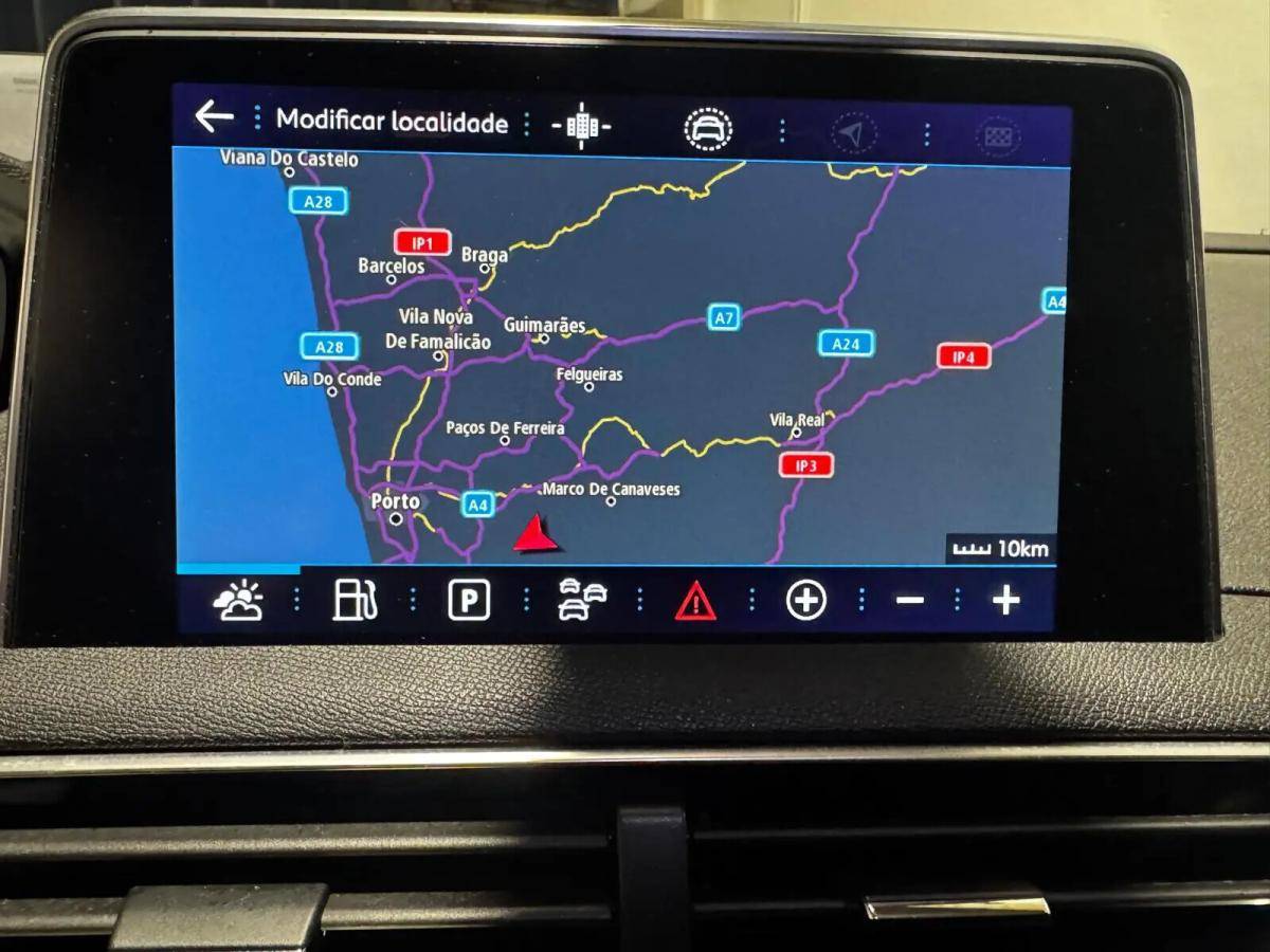 peugeot-3008-2017-diesel-1499cc