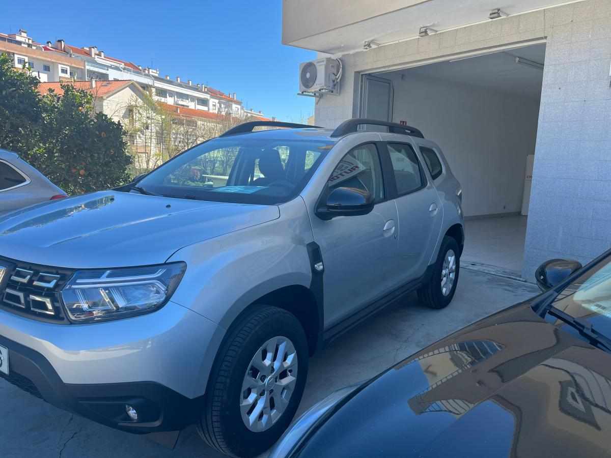 dacia-duster-1-0-tce-2022-gasolina-999cc