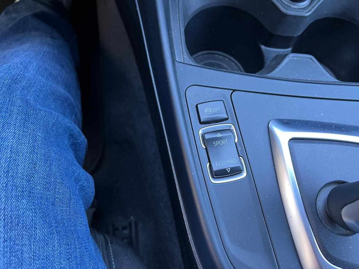 bmw-serie-1-118d-2018-diesel-1995cc
