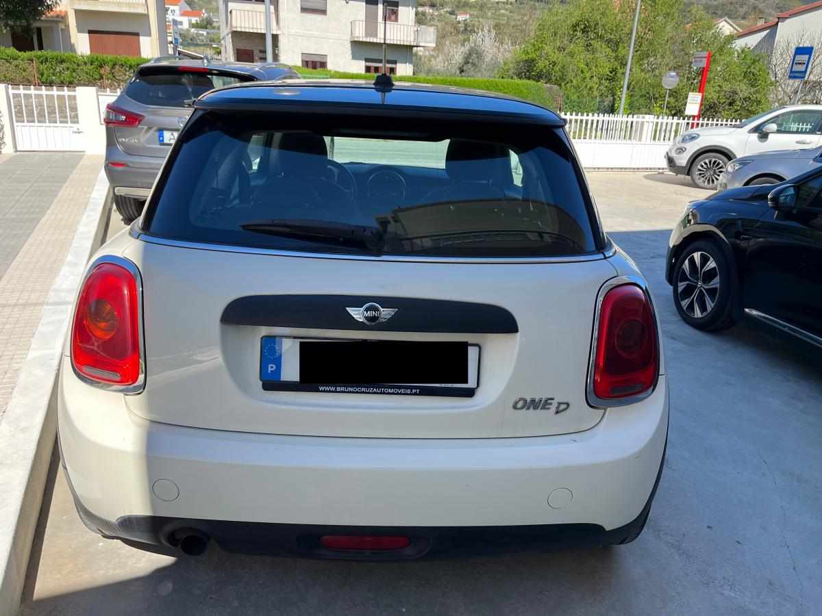 mini-hatch-d-1-5-2015-diesel-1496cc