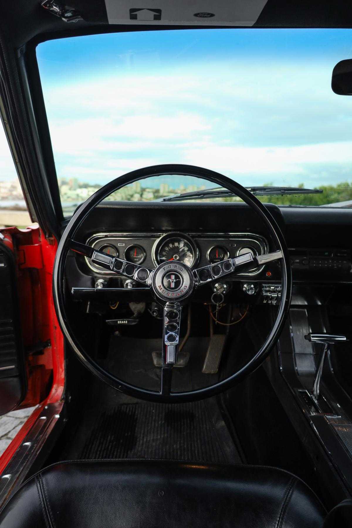 ford-mustang-1966-gasolina-3300cc