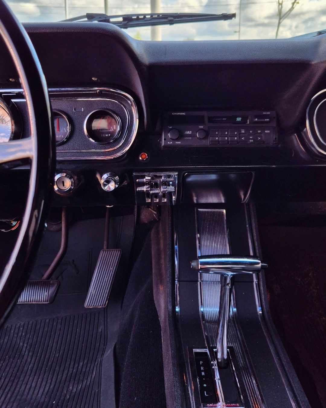 ford-mustang-1966-gasolina-3300cc