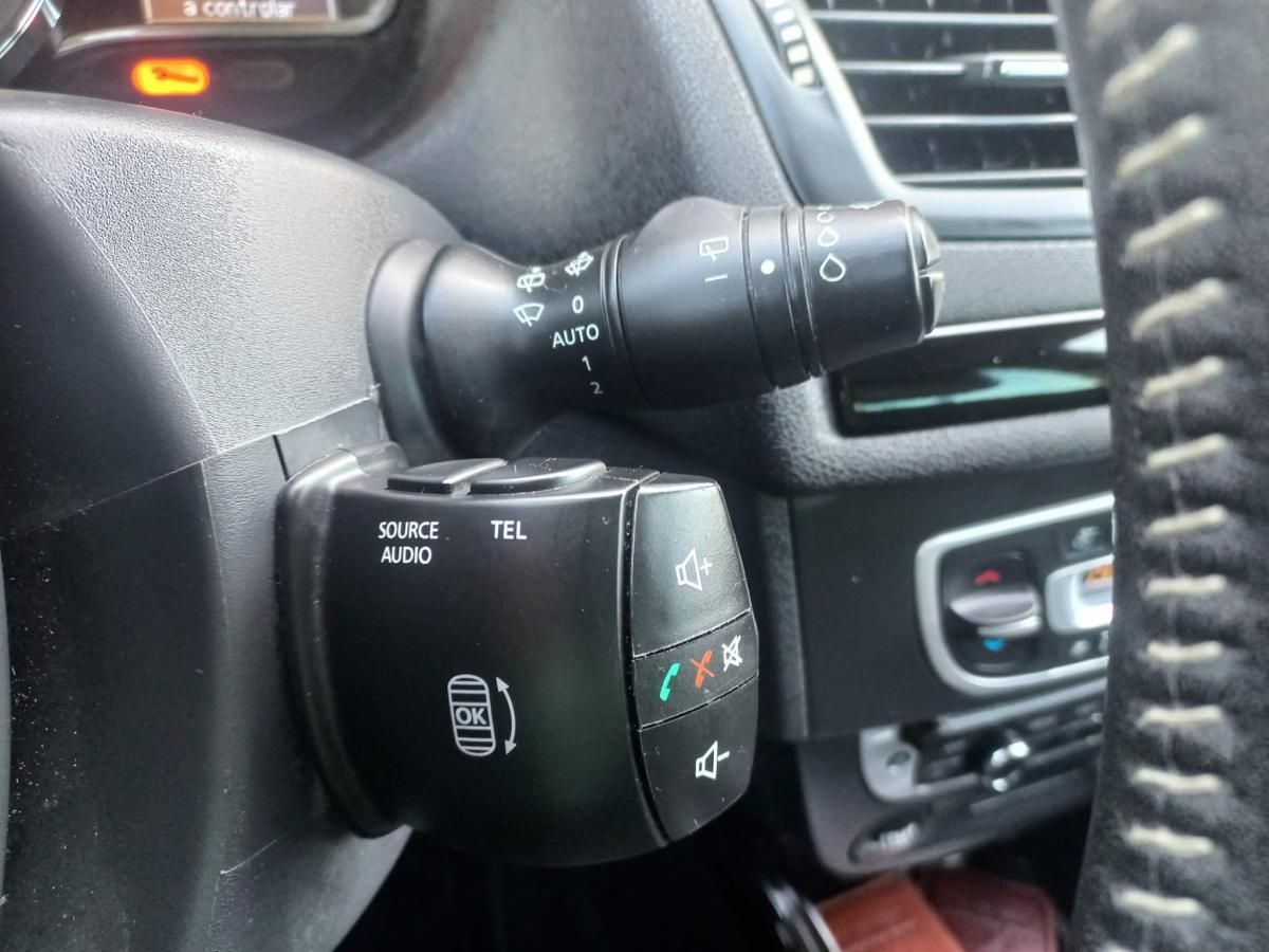 renault-megane-2014-diesel-1598cc