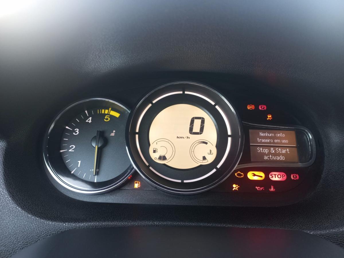 renault-megane-2014-diesel-1598cc